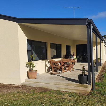 Pleasant Hill Bnb Mount Gambier Exterior photo