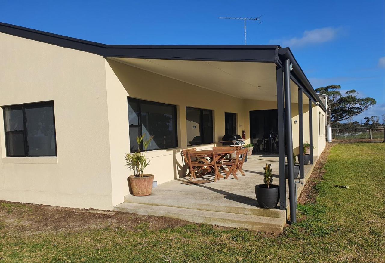 Pleasant Hill Bnb Mount Gambier Exterior photo